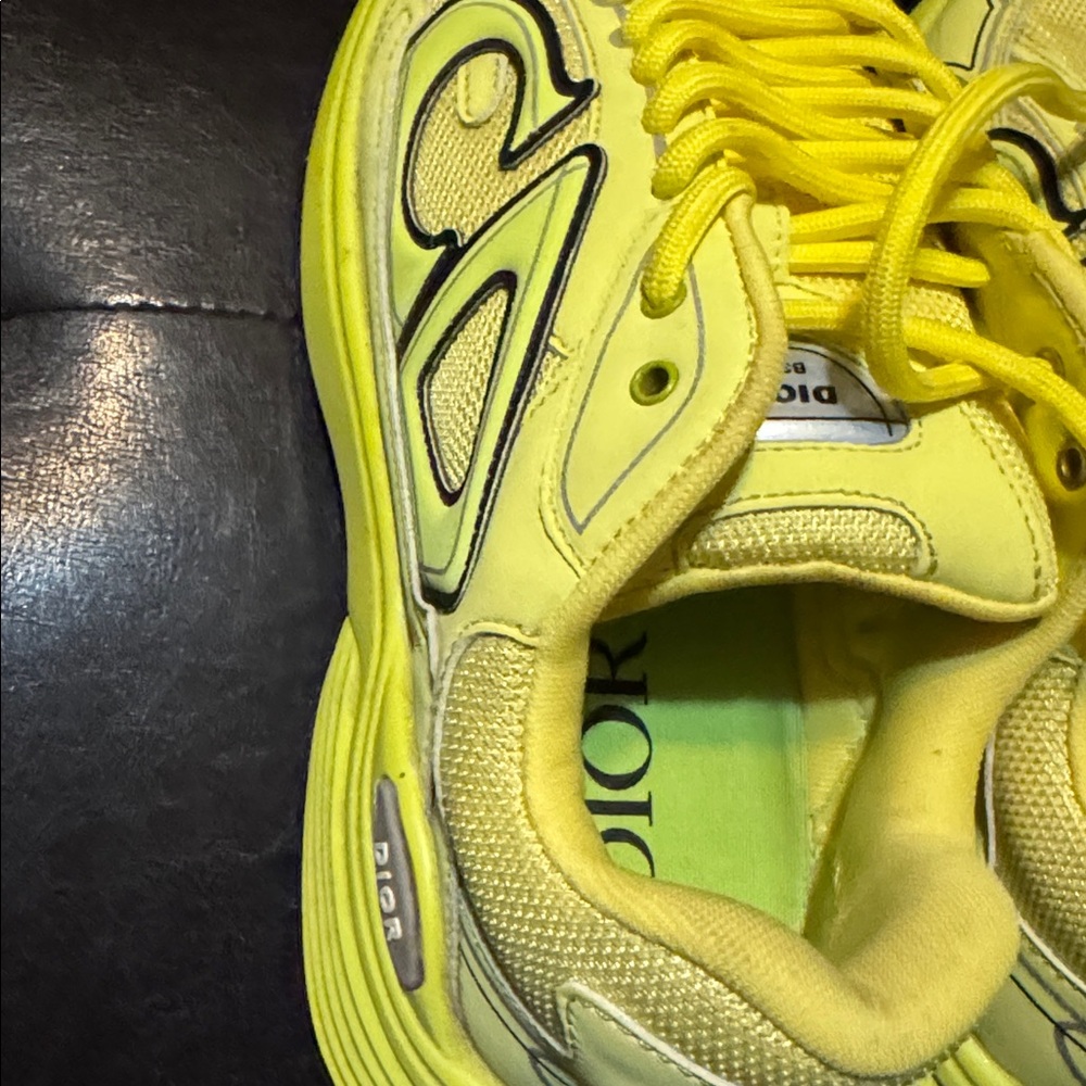 Unisex Dior Vibrant Yellow Shoes - Picture 3 of 3